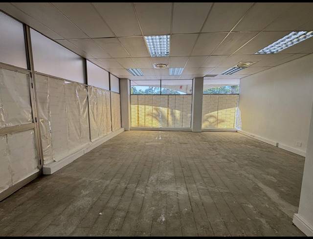 76M² RETAIL TO LET IN DURBANVILLE CENTRAL